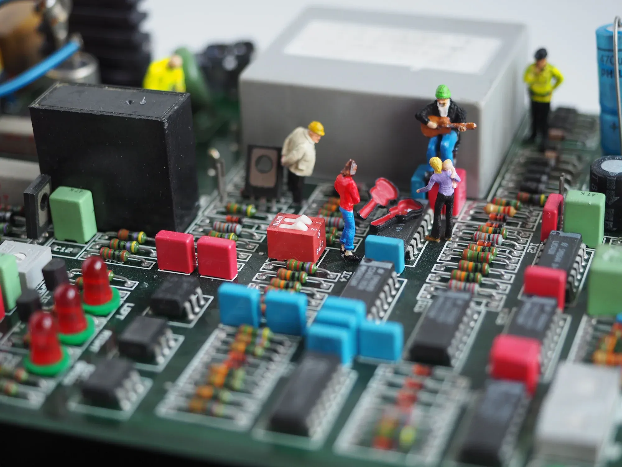 AI Toy circuits
